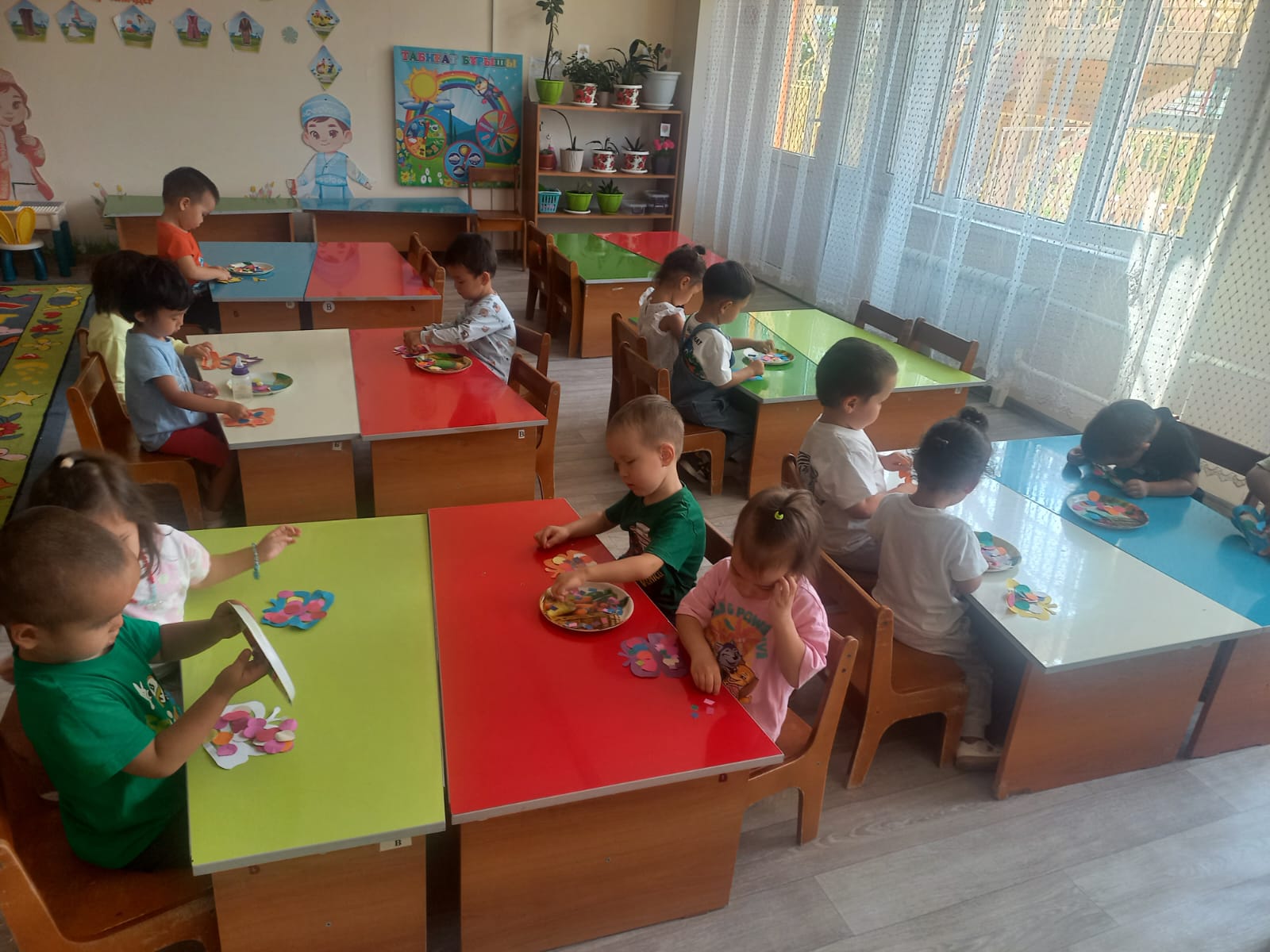 Жапсыру Тақырыбы: "Көбелек"